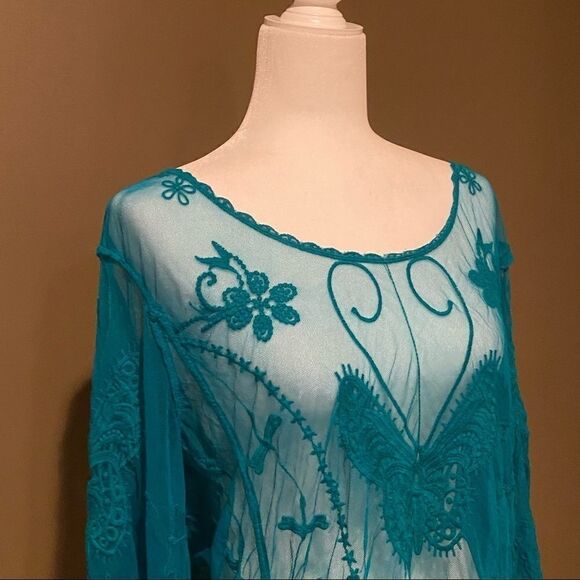 Urban Mangoz See Through Bell Butterfly Mesh Sleeve Top Size Small - Picture 5 of 14